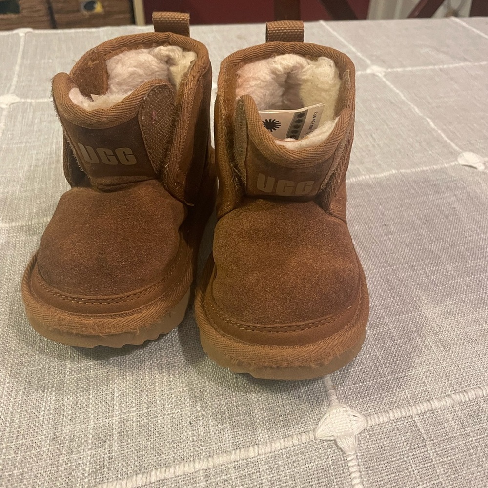 Toddler Uggs